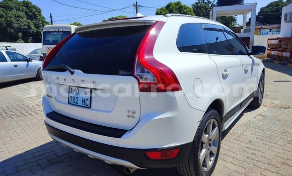 Tenga Tsaru Volvo XC90 Chena Mota in Mocambique in Nampula Tenga Tsaru Volvo XC90 Chena Mota in Mocambique in Nampula