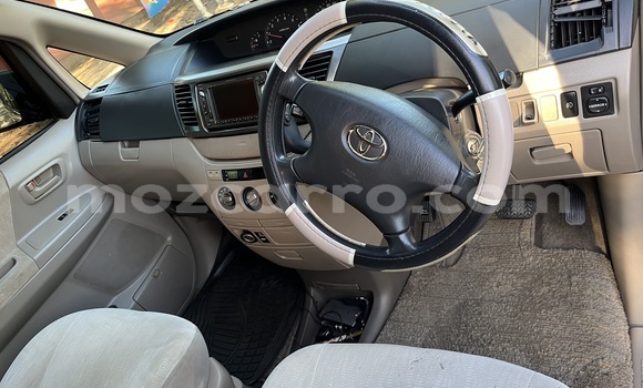 Comprar Usado Toyota Noah De outros Carro em Moçambique em Nampula Comprar Usado Toyota Noah De outros Carro em Moçambique em Nampula
