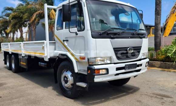 Tenga Tsaru Nissan UD Chena Rori in Maputo in Maputo Tenga Tsaru Nissan UD Chena Rori in Maputo in Maputo