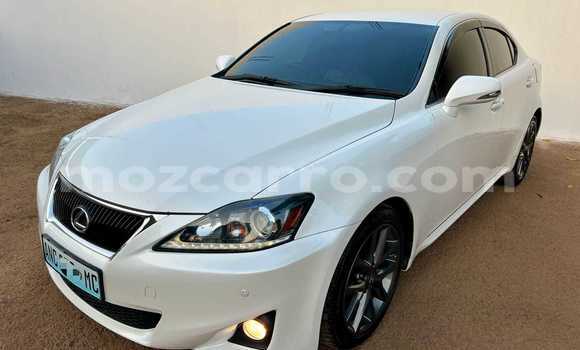 Tenga Tsaru Lexus IS Chena Mota in Maputo in Maputo Tenga Tsaru Lexus IS Chena Mota in Maputo in Maputo