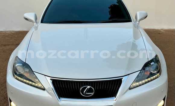 Tenga Tsaru Lexus IS Chena Mota in Maputo in Maputo Tenga Tsaru Lexus IS Chena Mota in Maputo in Maputo