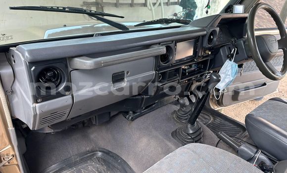 Buy Used Toyota Land Cruiser Prado Silver Car in Maputo in Maputo Buy Used Toyota Land Cruiser Prado Silver Car in Maputo in Maputo