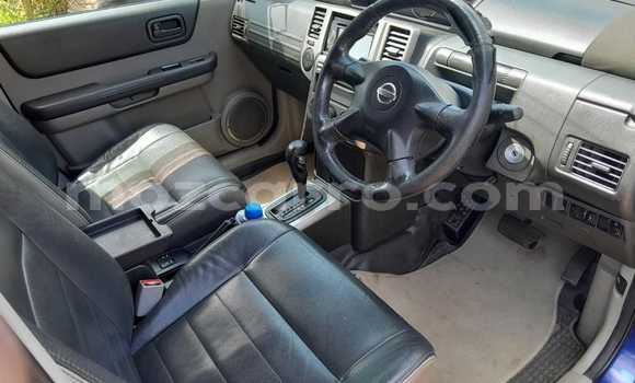 Comprar Usado Nissan X-Trail Azul Carro em Maputo em Maputo Comprar Usado Nissan X-Trail Azul Carro em Maputo em Maputo