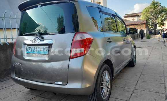 Buy Used Toyota Ractis Brown Car in Maputo in Maputo Buy Used Toyota Ractis Brown Car in Maputo in Maputo