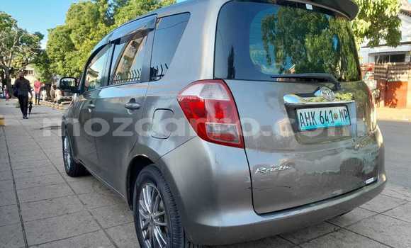 Buy Used Toyota Ractis Brown Car in Maputo in Maputo Buy Used Toyota Ractis Brown Car in Maputo in Maputo