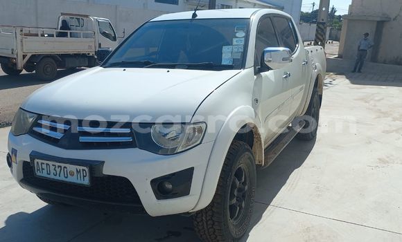 Nunua Ilio tumika Mitsubishi Triton Nyeupe Gari ndani ya Maputo nchini Maputo Nunua Ilio tumika Mitsubishi Triton Nyeupe Gari ndani ya Maputo nchini Maputo
