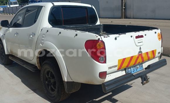 Nunua Ilio tumika Mitsubishi Triton Nyeupe Gari ndani ya Maputo nchini Maputo Nunua Ilio tumika Mitsubishi Triton Nyeupe Gari ndani ya Maputo nchini Maputo