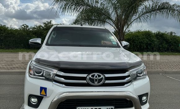 Tenga Tsaru Toyota Hilux Chena Mota in Maputo in Maputo Tenga Tsaru Toyota Hilux Chena Mota in Maputo in Maputo