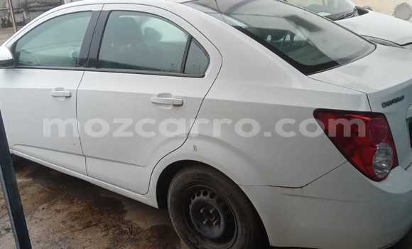 Comprar Usado Chevlolet Spin Branco Carro em Maputo em Maputo Comprar Usado Chevlolet Spin Branco Carro em Maputo em Maputo
