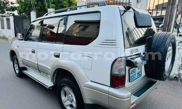 Comprar Usado Toyota Prado Branco Carro em Maputo em Maputo Comprar Usado Toyota Prado Branco Carro em Maputo em Maputo