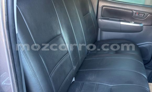 Nunua Ilio tumika Toyota Hilux Nyingine Gari ndani ya Maputo nchini Maputo Nunua Ilio tumika Toyota Hilux Nyingine Gari ndani ya Maputo nchini Maputo