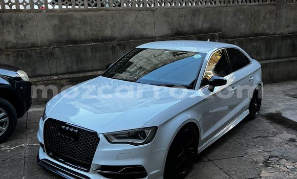Tenga Tsaru Audi S3 Chena Mota in Maputo in Maputo