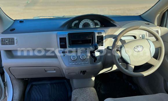 Buy Used Toyota Raum White Car in Maputo in Maputo Buy Used Toyota Raum White Car in Maputo in Maputo