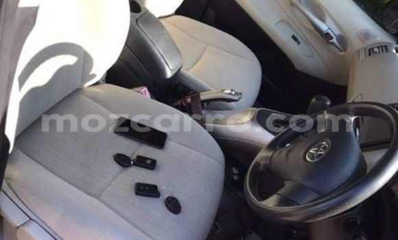 Buy Used Toyota Auris Red Car in Nice view in Maputo Buy Used Toyota Auris Red Car in Nice view in Maputo