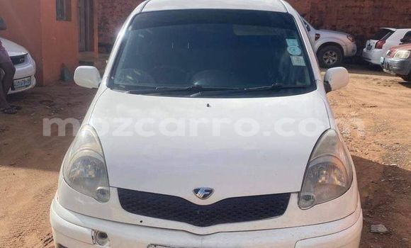 Buy Used Toyota FunCargo White Car in Nice view in Maputo Buy Used Toyota FunCargo White Car in Nice view in Maputo