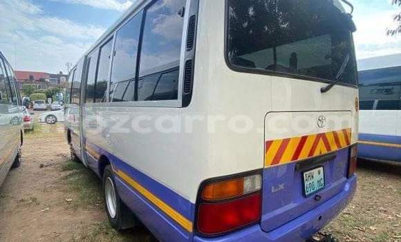 Buy Used Ford E 150 Cargo Van White Truck in Nice view in Maputo Buy Used Ford E 150 Cargo Van White Truck in Nice view in Maputo