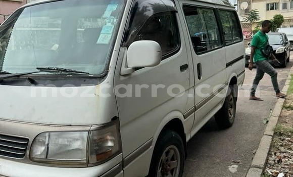 Buy Used Toyota Hiace Other Car in Beira in Sofala Buy Used Toyota Hiace Other Car in Beira in Sofala