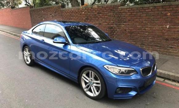 Comprar Usado BMW 2er Azul Carro em Lumbo em Nampula Comprar Usado BMW 2er Azul Carro em Lumbo em Nampula