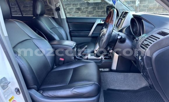 Buy New Toyota Prado White Car in Maputo in Maputo Buy New Toyota Prado White Car in Maputo in Maputo