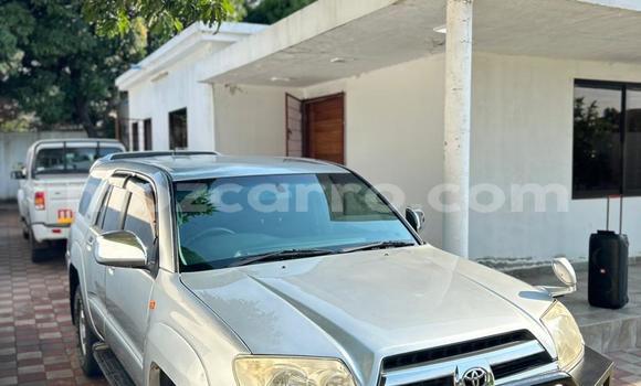 Nunua Ilio tumika Toyota Surf Fedha Gari ndani ya Maputo nchini Maputo Nunua Ilio tumika Toyota Surf Fedha Gari ndani ya Maputo nchini Maputo