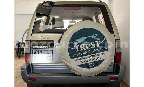 Nunua Ilio tumika Toyota Prado Nyingine Gari ndani ya Maputo nchini Maputo Nunua Ilio tumika Toyota Prado Nyingine Gari ndani ya Maputo nchini Maputo