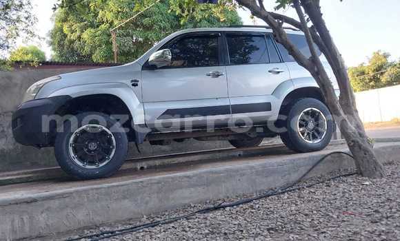 Comprar Usado Toyota Prado Prata Carro em Maputo em Maputo Comprar Usado Toyota Prado Prata Carro em Maputo em Maputo