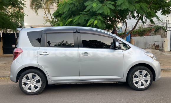 Comprar Usado Toyota Ractis Prata Carro em Maputo em Maputo Comprar Usado Toyota Ractis Prata Carro em Maputo em Maputo