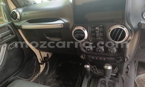 Buy Used Jeep Wrangler Brown Car in Maputo in Maputo Buy Used Jeep Wrangler Brown Car in Maputo in Maputo