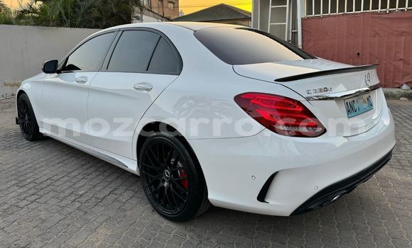 Comprar Usado Mercedes-Benz C-Classe Branco Carro em Maputo em Maputo Comprar Usado Mercedes-Benz C-Classe Branco Carro em Maputo em Maputo