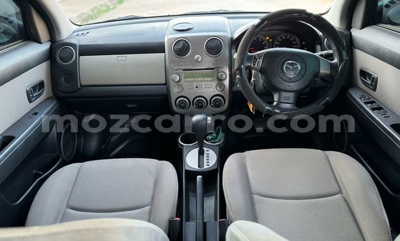 Nunua Ilio tumika Mazda Verisa Nyingine Gari ndani ya Maputo nchini Maputo