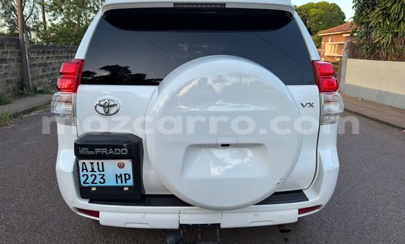 Comprar Usado Toyota Land Cruiser Branco Carro em Maputo em Maputo Comprar Usado Toyota Land Cruiser Branco Carro em Maputo em Maputo