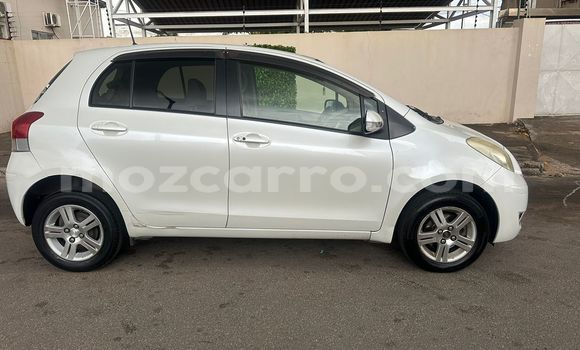 Comprar Usado Toyota Vitz Branco Carro em Maputo em Maputo Comprar Usado Toyota Vitz Branco Carro em Maputo em Maputo