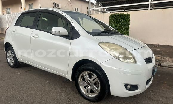 Comprar Usado Toyota Vitz Branco Carro em Maputo em Maputo Comprar Usado Toyota Vitz Branco Carro em Maputo em Maputo