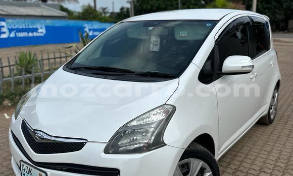 Comprar Importar Toyota Ractis Branco Carro em Maputo em Maputo