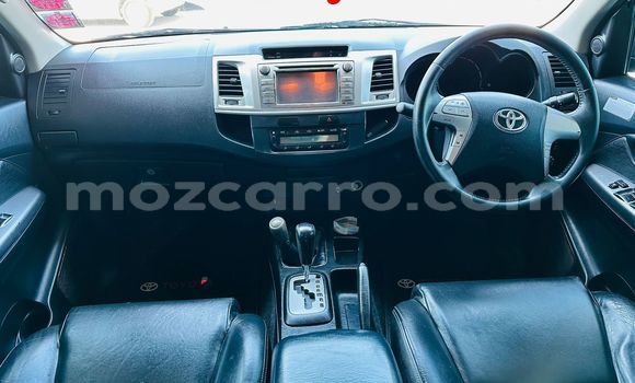 Comprar Novo Toyota Hilux Branco Carro em Maputo em Maputo Comprar Novo Toyota Hilux Branco Carro em Maputo em Maputo
