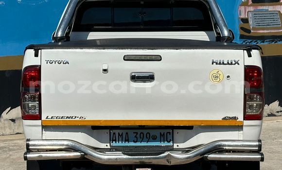 Comprar Novo Toyota Hilux Branco Carro em Maputo em Maputo Comprar Novo Toyota Hilux Branco Carro em Maputo em Maputo