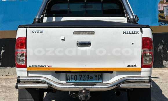 Comprar Usado Toyota Hilux Branco Carro em Maputo em Maputo Comprar Usado Toyota Hilux Branco Carro em Maputo em Maputo