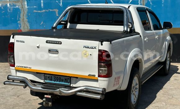Comprar Usado Toyota Hilux Branco Carro em Maputo em Maputo Comprar Usado Toyota Hilux Branco Carro em Maputo em Maputo