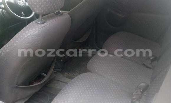 Nunua Ilio tumika Toyota FunCargo Brown Gari ndani ya Maputo nchini Maputo Nunua Ilio tumika Toyota FunCargo Brown Gari ndani ya Maputo nchini Maputo