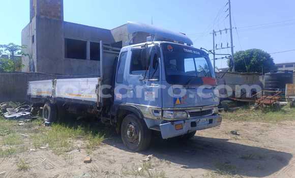 Nunua Ilio tumika Hindustan Contessa Nyingine Gari ndani ya Maputo nchini Maputo Nunua Ilio tumika Hindustan Contessa Nyingine Gari ndani ya Maputo nchini Maputo