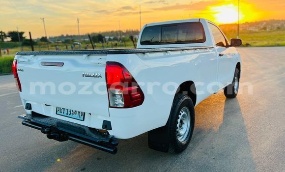 Nunua Ilio tumika Toyota Hiluxe Revo Nyeupe Gari ndani ya Maputo nchini Maputo Nunua Ilio tumika Toyota Hiluxe Revo Nyeupe Gari ndani ya Maputo nchini Maputo