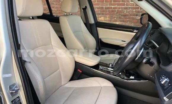 Comprar Usado BMW 3-Series De outros Carro em Lumbo em Nampula Comprar Usado BMW 3-Series De outros Carro em Lumbo em Nampula