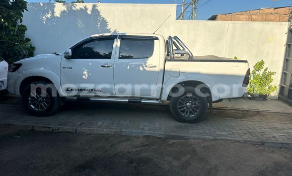 Buy Used Toyota Hilux White Car in Maputo in Maputo Buy Used Toyota Hilux White Car in Maputo in Maputo