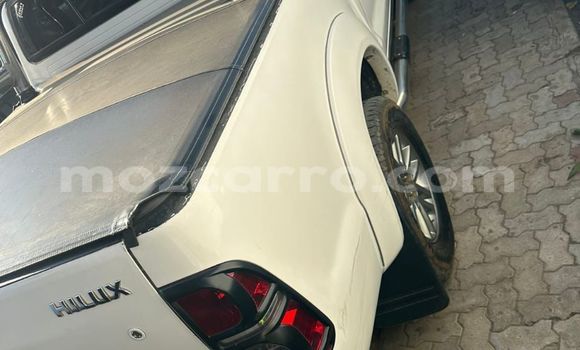 Buy Used Toyota Hilux White Car in Maputo in Maputo Buy Used Toyota Hilux White Car in Maputo in Maputo