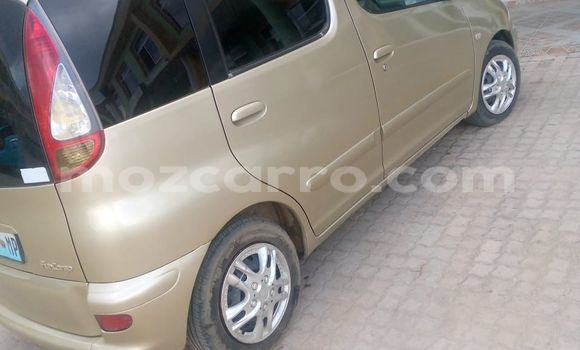 Comprar Usado Toyota FunCargo De outros Carro em Maputo em Maputo Comprar Usado Toyota FunCargo De outros Carro em Maputo em Maputo