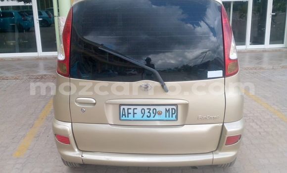 Comprar Usado Toyota FunCargo De outros Carro em Maputo em Maputo Comprar Usado Toyota FunCargo De outros Carro em Maputo em Maputo