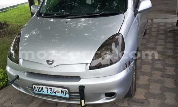 Comprar Usado Toyota FunCargo De outros Carro em Maputo em Maputo