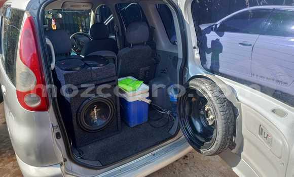 Nunua Ilio tumika Toyota FunCargo Nyingine Gari ndani ya Maputo nchini Maputo Nunua Ilio tumika Toyota FunCargo Nyingine Gari ndani ya Maputo nchini Maputo