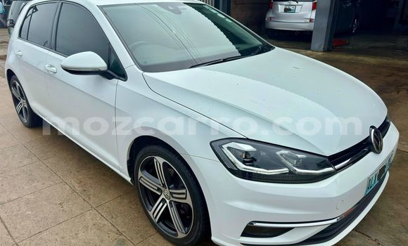 Comprar Novo Volkswagen Golf Branco Carro em Maputo em Maputo Comprar Novo Volkswagen Golf Branco Carro em Maputo em Maputo