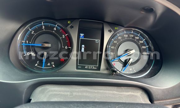 Comprar Novo Toyota Hilux Branco Carro em Maputo em Maputo Comprar Novo Toyota Hilux Branco Carro em Maputo em Maputo